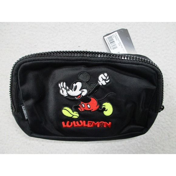 Lululemon‎ Everywhere Belt Bag Womens O/S Black Disney Mickey Mouse Collab
